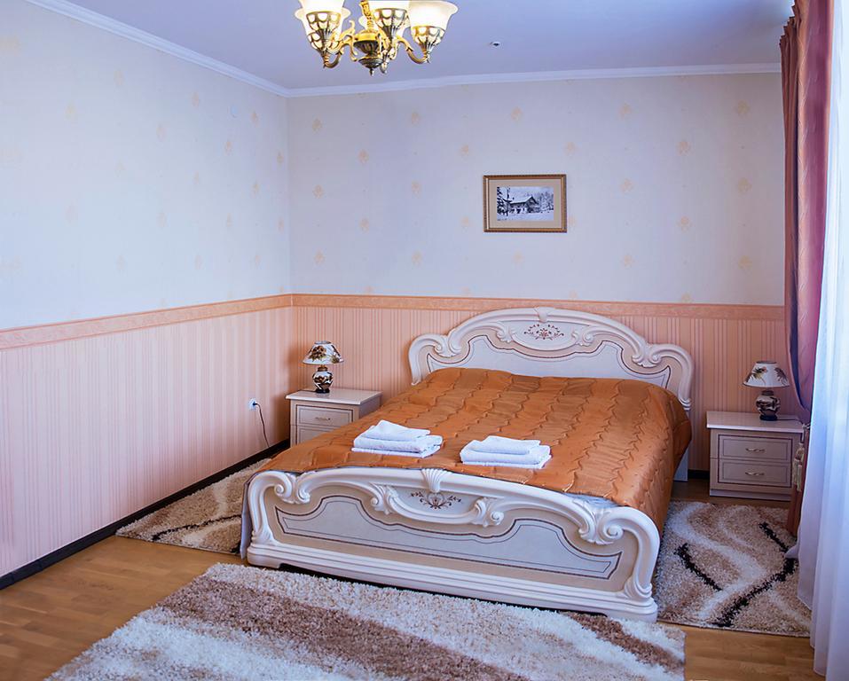 Hotel&restaurant Senator 3* تريسكافيتس